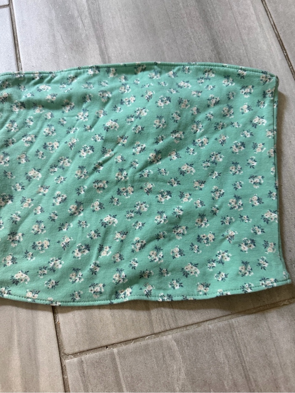 Hollister Mint Green Girls Bottoms with Floral Trim